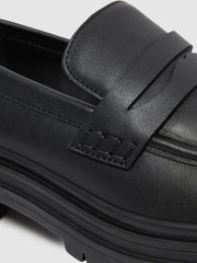 Reiss Flats | Adele Leather Chunky Cleated Loafers Black - Women