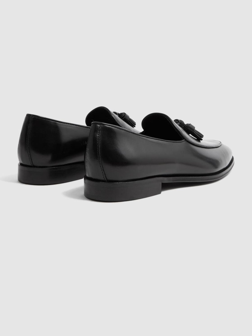 Reiss Formal Shoes | Windsor Suede Tassel Loafers Black - Men