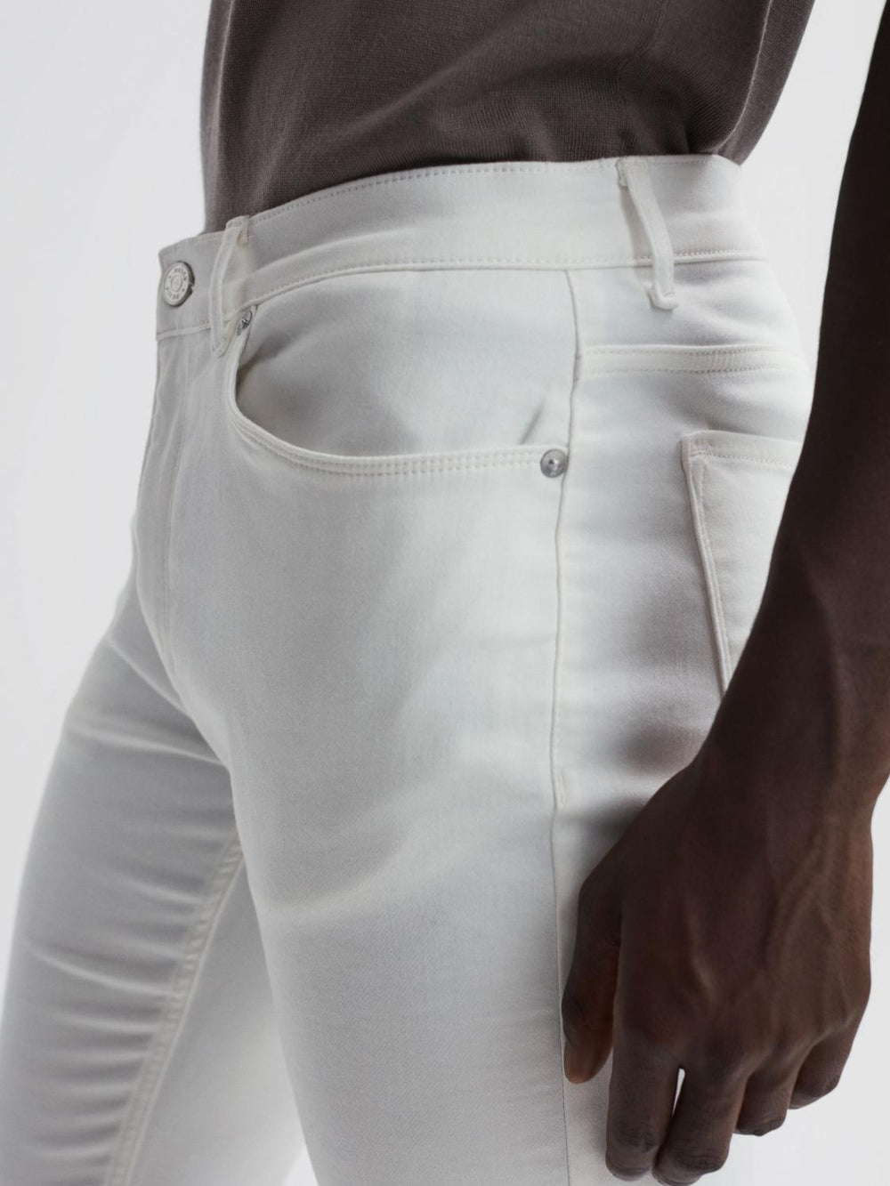 Reiss Jeans | Dover Slim Fit Brushed Jeans White - Men