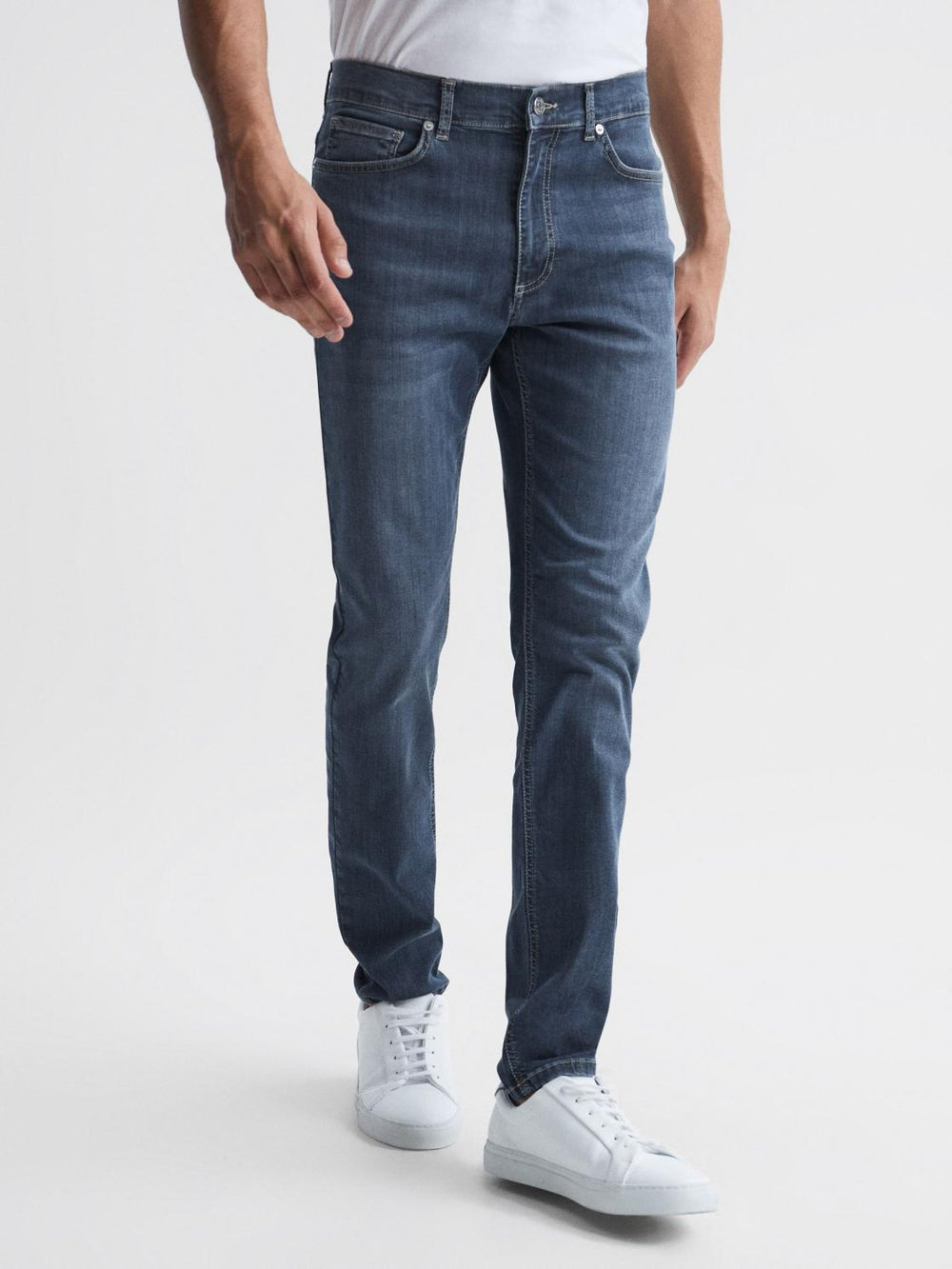 Reiss Jeans | James Jersey Slim Fit Washed Jeans Washed Indigo - Men