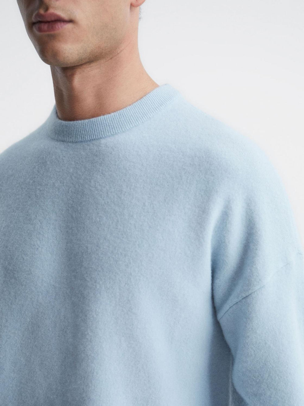 Reiss Knitwear | Prague Merino Blend Crew Neck Jumper Aquamarine - Men