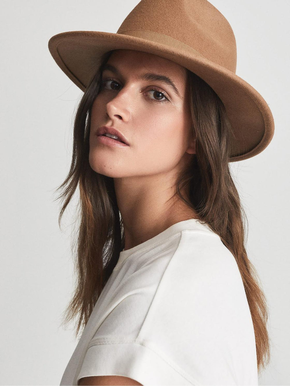 Reiss Scarves, Hats & Gloves | Ashbourne Wool Fedora Hat Camel - Women