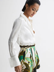 Reiss Shorts | Luna Mid Rise Printed Shorts Green Print - Women