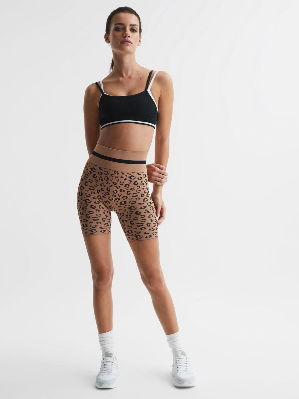 Reiss Socks & Underwear | Kelsey The Upside Seamless Sports Bra Black - Women