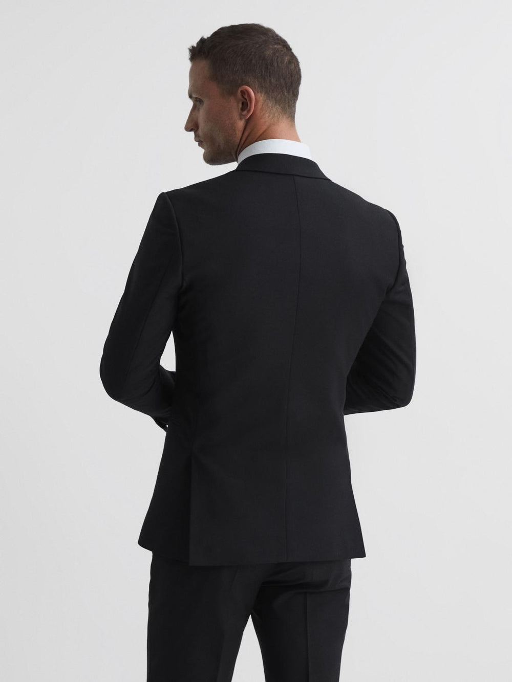 Reiss Suits & Tailoring | Poker Modern Fit Performance Dinner Jacket Black - Men