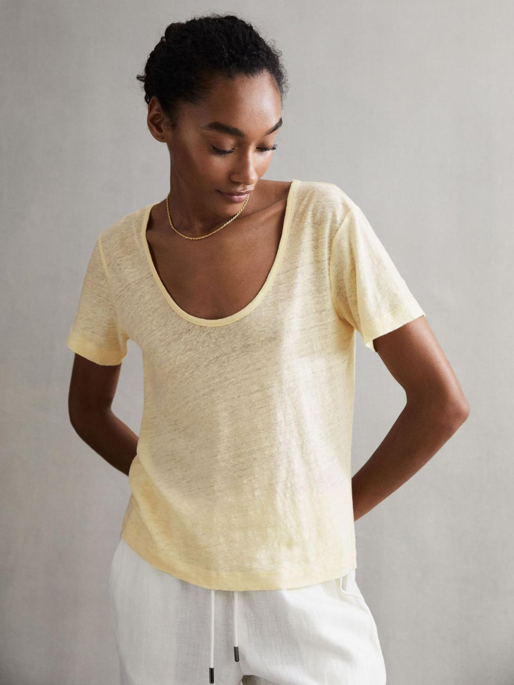 Reiss Tops | Frances Linen Scoop Neck T-Shirt Lemon - Women