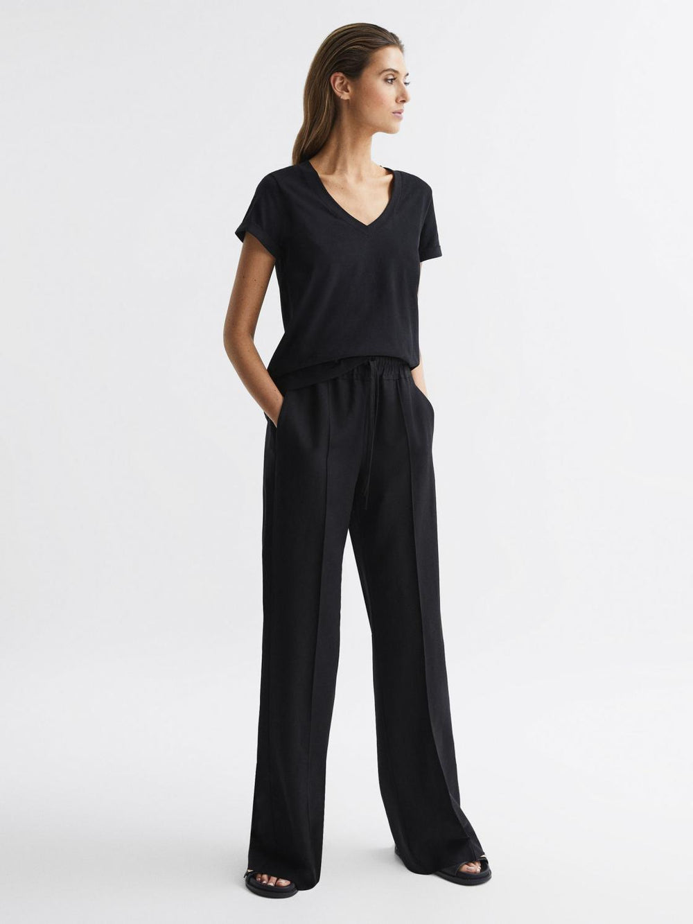 Reiss Tops | Luana Cotton Jersey V-Neck T-Shirt Black - Women