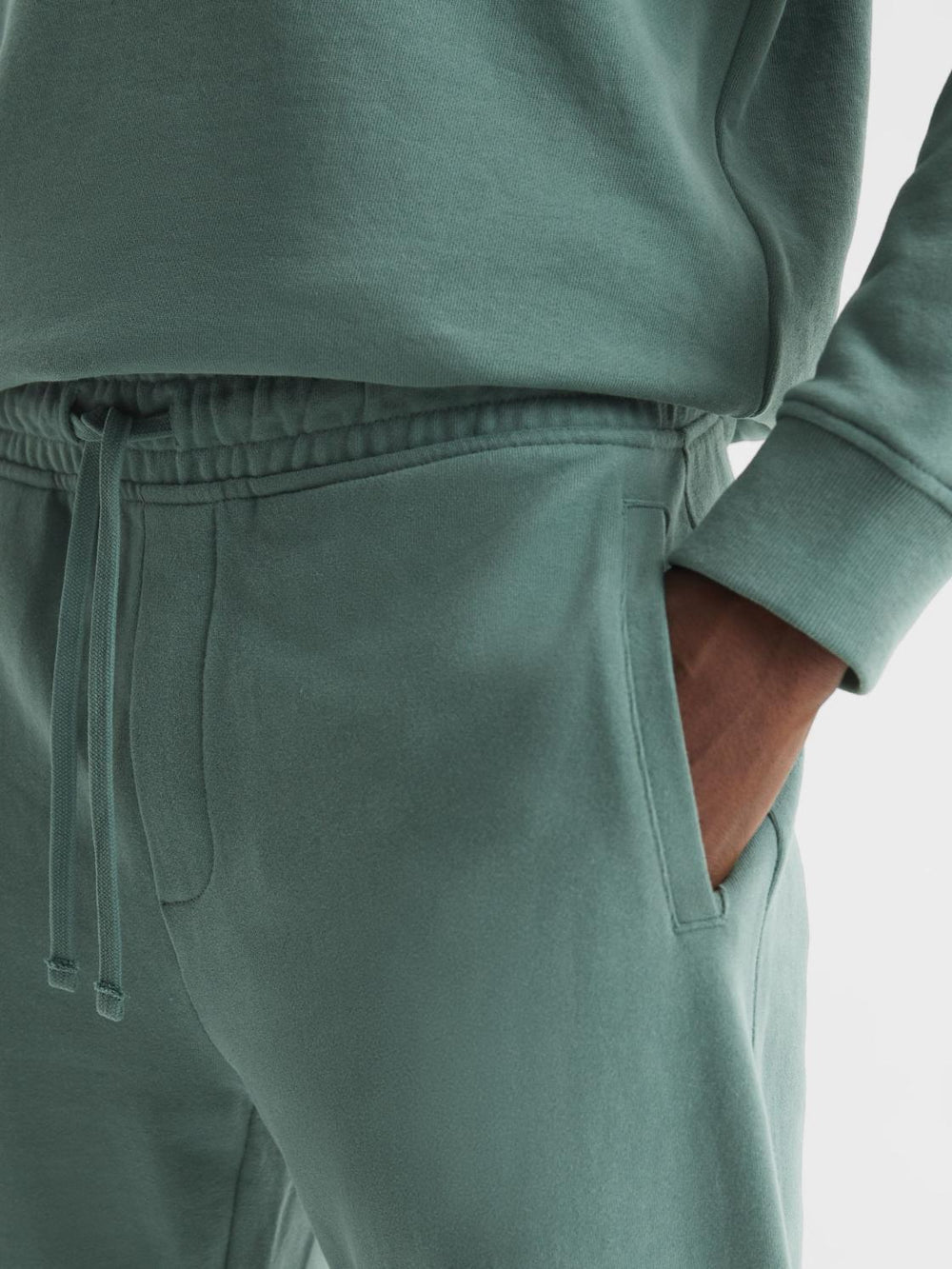 Reiss Trousers | Ali Garment Dye Joggers Fern Green - Men