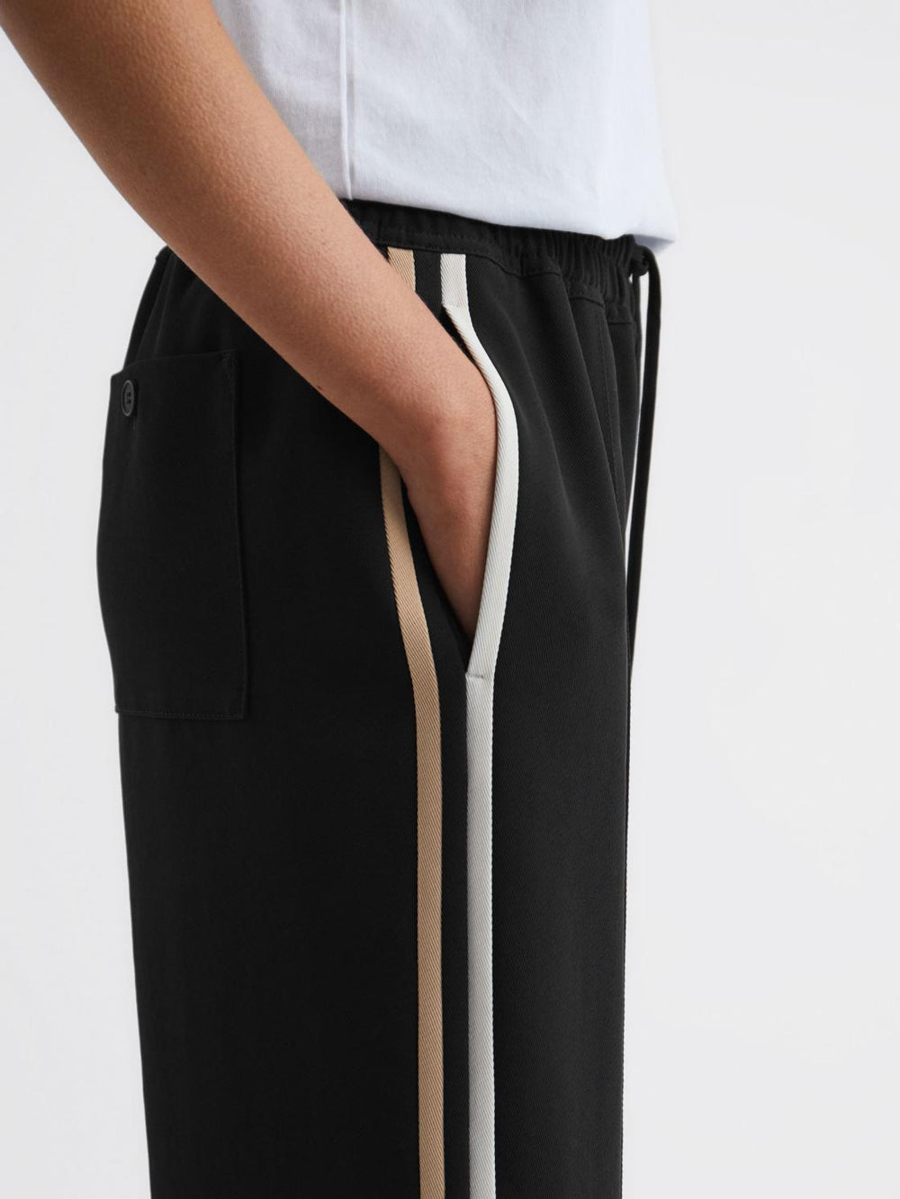 Reiss Trousers | Odell Wide Leg Pull On Trousers Black - Women