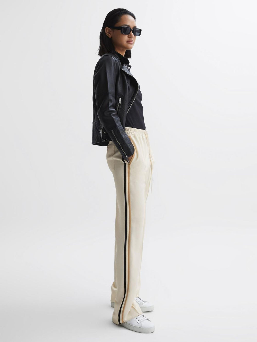 Reiss Trousers | Odell Wide Leg Pull On Trousers Cream - Women