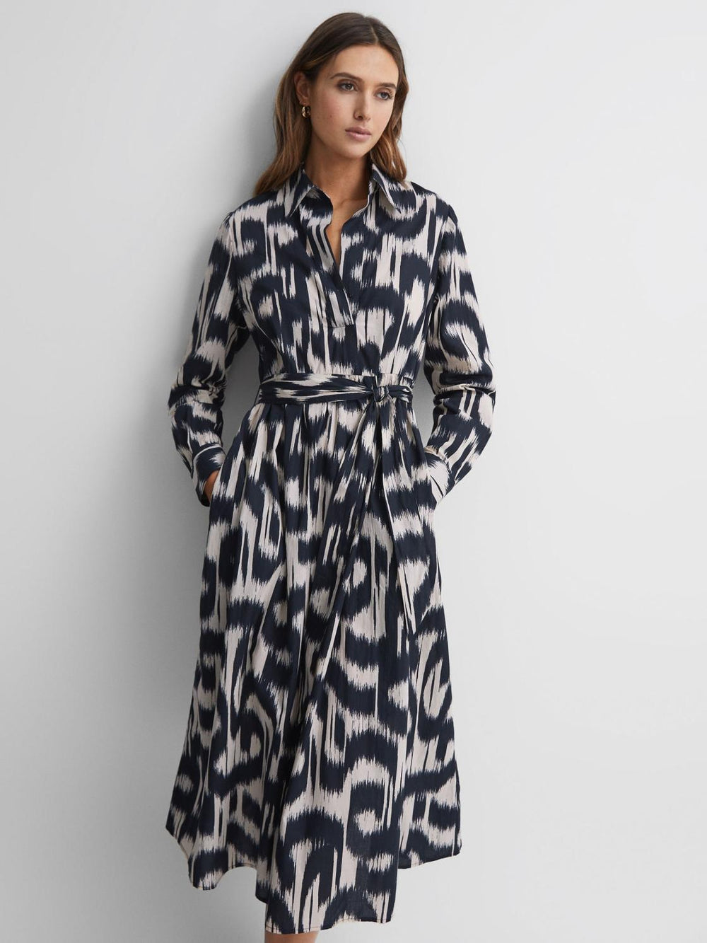 Reiss Dresses | Cleo Printed Belted Midi Dress Black/cream - Women