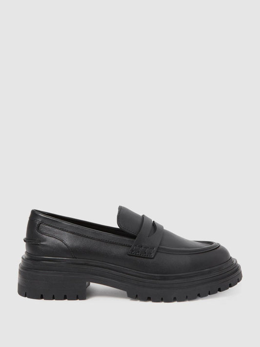 Reiss Flats | Adele Leather Chunky Cleated Loafers Black - Women