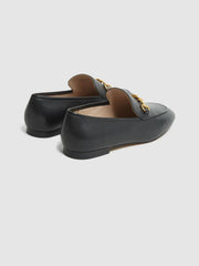 Reiss Flats | Evan Chain Detail Loafers Black - Women
