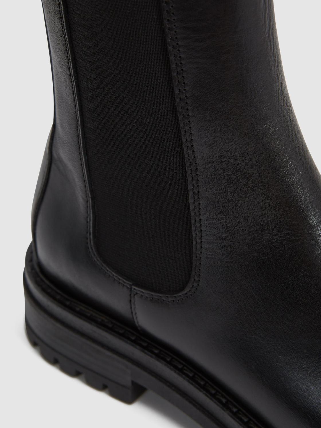 Reiss Flats | Thea Boots Leather Pull On Chelsea Boots Black - Women