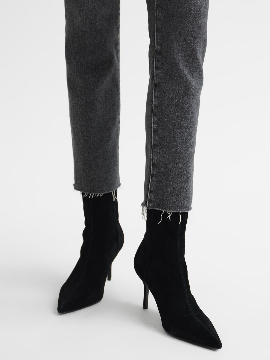 Reiss Jeans | Cindy Paige Cindy Straight Leg Raw Hem Jeans Washed Black - Women