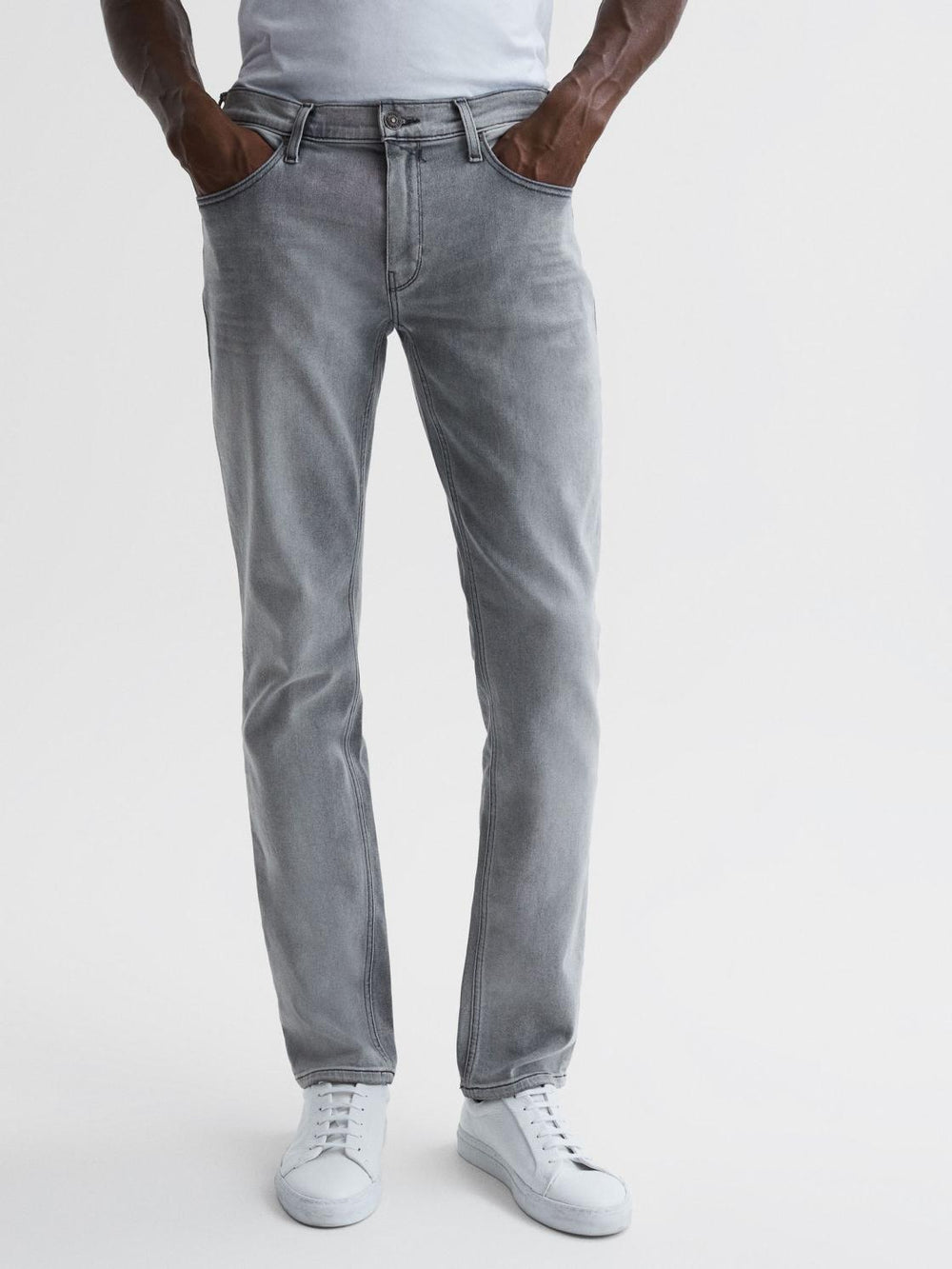 Reiss Jeans | Federal Paige Regular Fit Straight Leg Jeans Delgado - Men