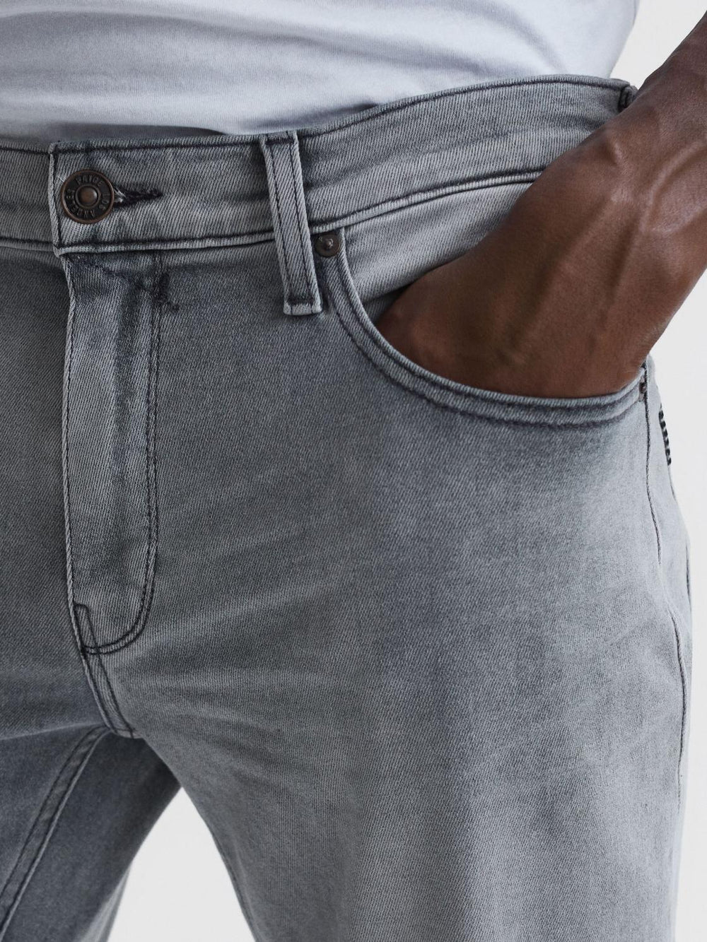 Reiss Jeans | Federal Paige Regular Fit Straight Leg Jeans Delgado - Men