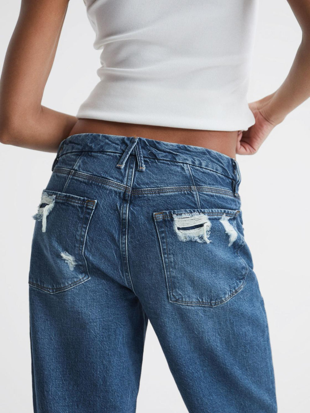 Reiss Jeans | Good American Good American 90s Fit Jeans Mid Blue - Women