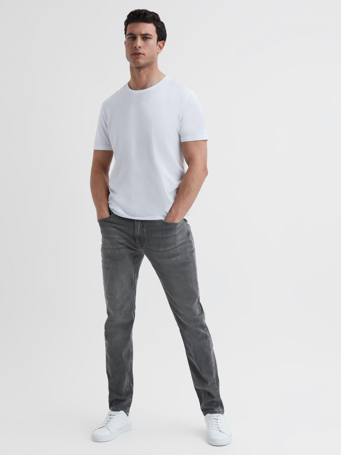 Reiss Jeans | Harry Slim Fit Washed Jeans Washed Grey - Men