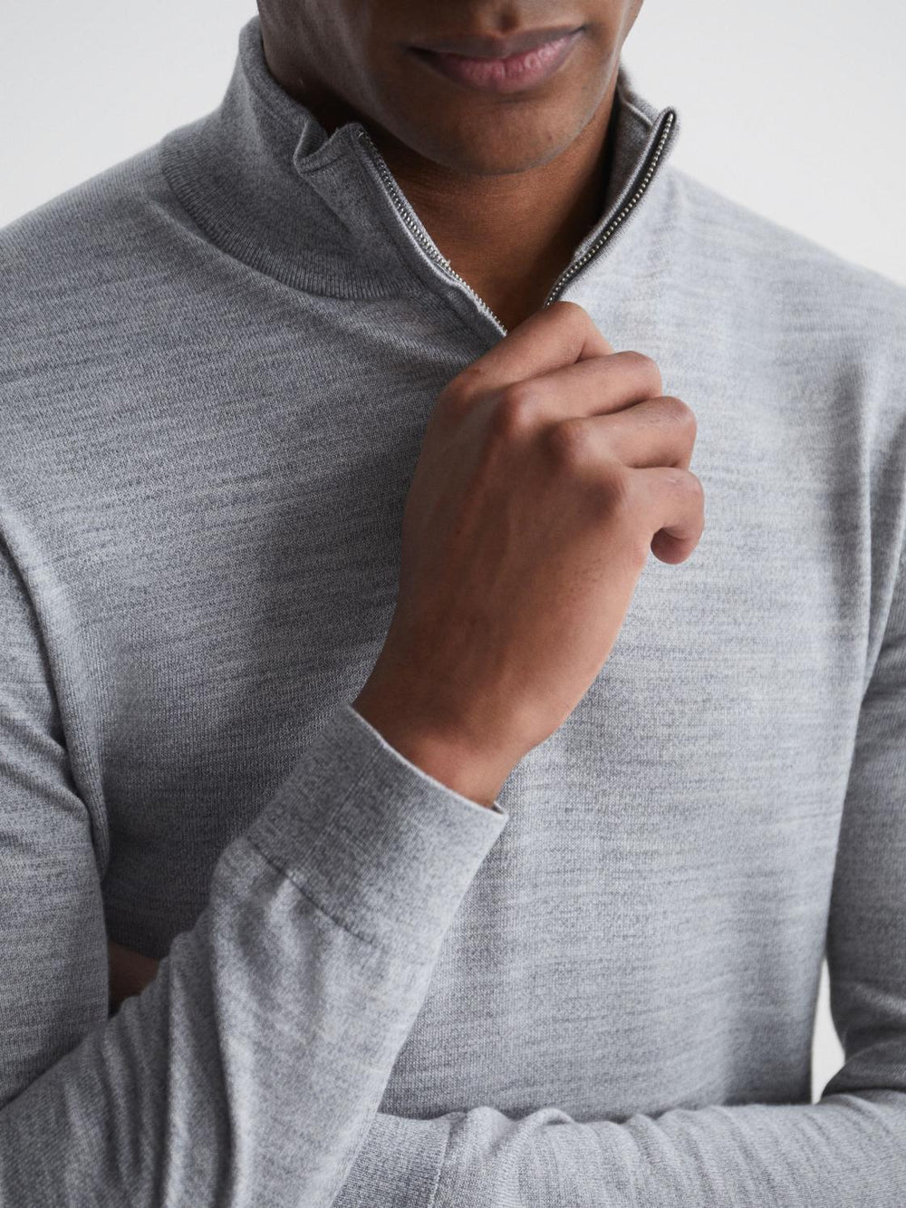 Reiss Knitwear | Blackhall Merino Wool Zip Neck Jumper Black - Men