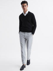Reiss Knitwear | Earl Merino V-Neck Jumper Black - Men