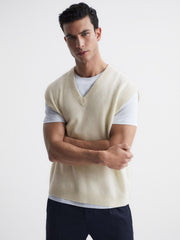 Reiss Knitwear | Fiji Wool Blend Sleeveless Knitted Vest Ecru - Men