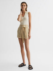 Reiss Knitwear | Izzie V-Neck Collared Sleeveless Top Cream - Women