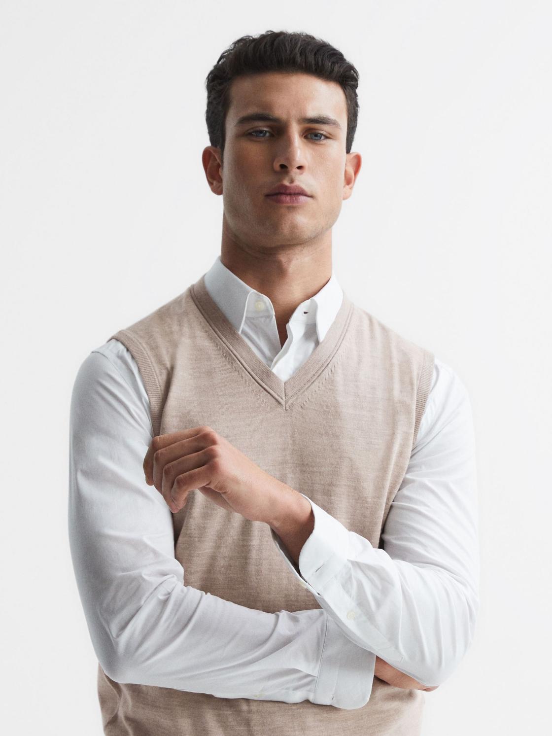Reiss Knitwear | Styles Sleeveless Merino Vest Wheat Melange - Men