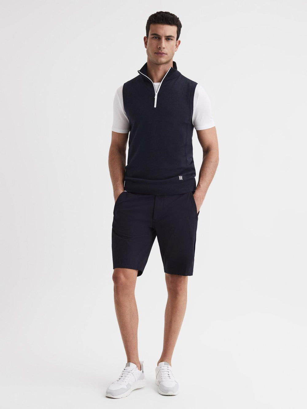 Reiss Knitwear | Wedge Golf Merino Sleeveless Half-Zip Jumper Navy - Men