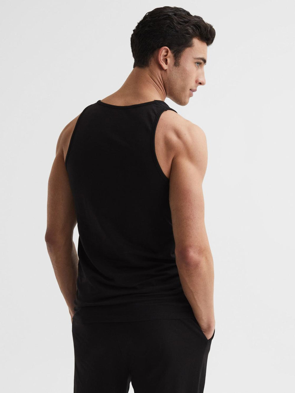 Reiss Loungewear &amp; Nightwear | Vinnie Cotton Stretch Vest Black - Men
