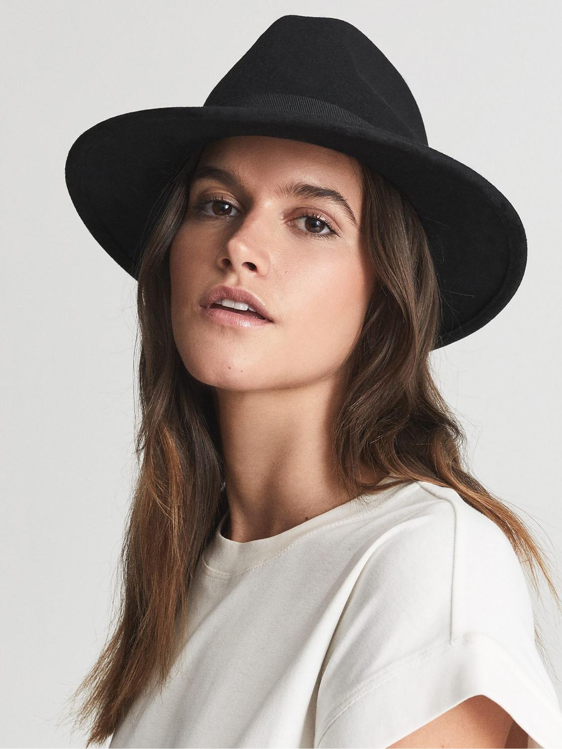 Reiss Scarves, Hats &amp; Gloves | Ashbourne Wool Fedora Hat Black - Women