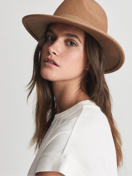 Reiss Scarves, Hats &amp; Gloves | Ashbourne Wool Fedora Hat Camel - Women