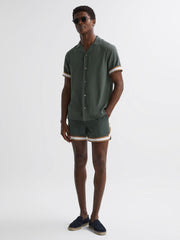 Reiss Shirts | Valbonne Reiss | Ché Contrast Cuff Cuban Collar Shirt Deep Forest/tobacco - Men