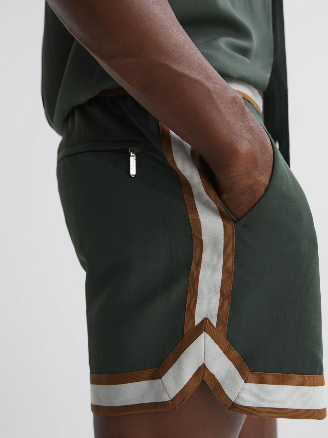 Reiss Shorts | Baller Reiss | Ché Elasticated Waist Contrast Swim Shorts Deep Forest/tobacco - Men