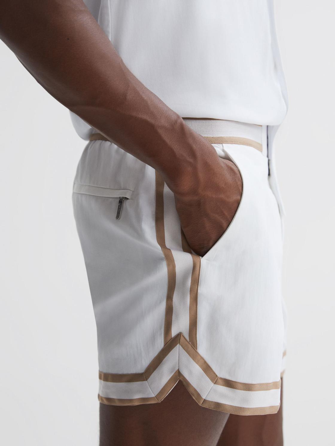 Reiss Shorts | Baller Reiss | Ché Elasticated Waist Contrast Swim Shorts Neutral/white - Men
