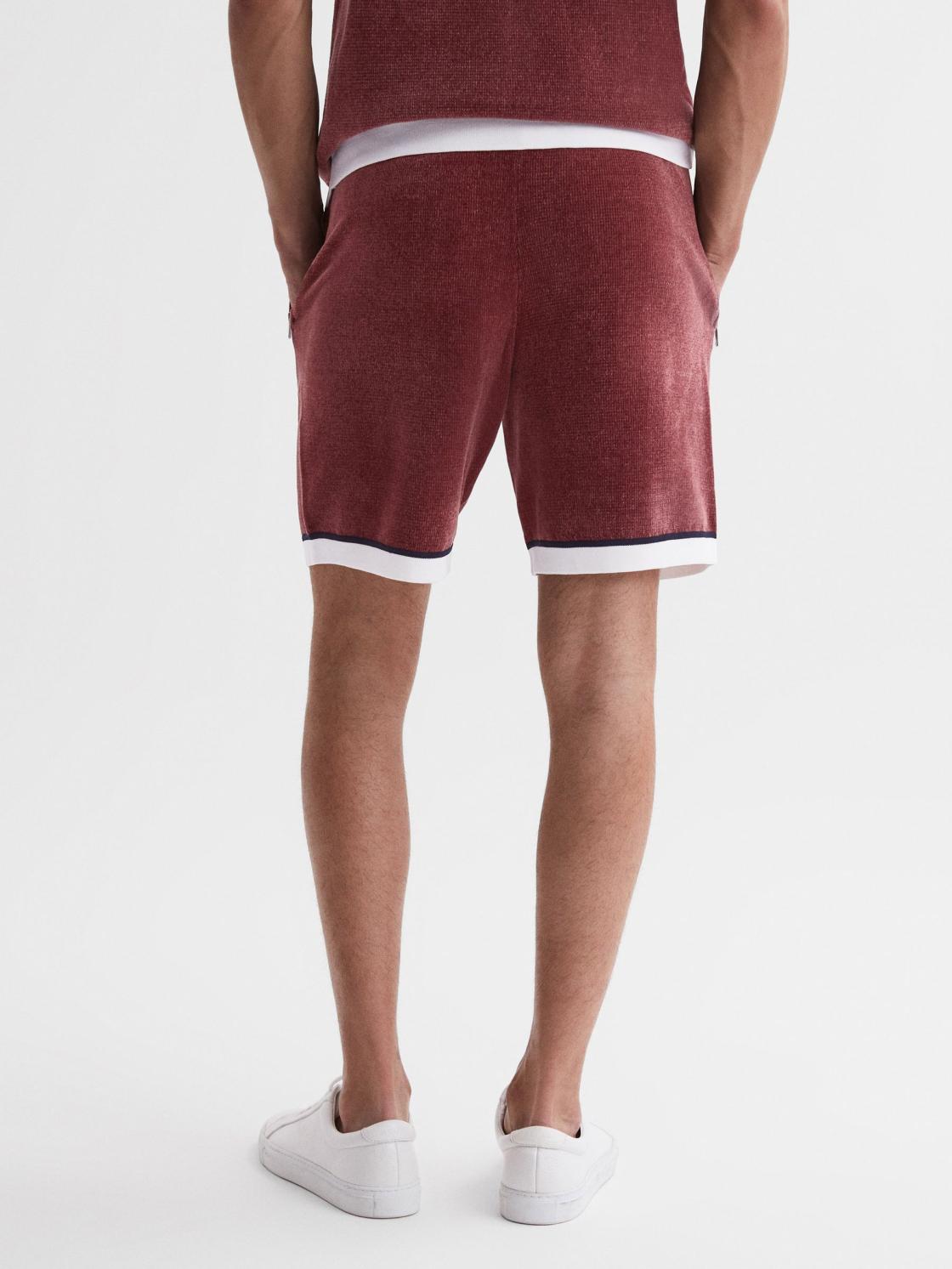 Reiss Shorts | Fielder Relaxed Fit Elasticated Chenille Shorts Black - Men