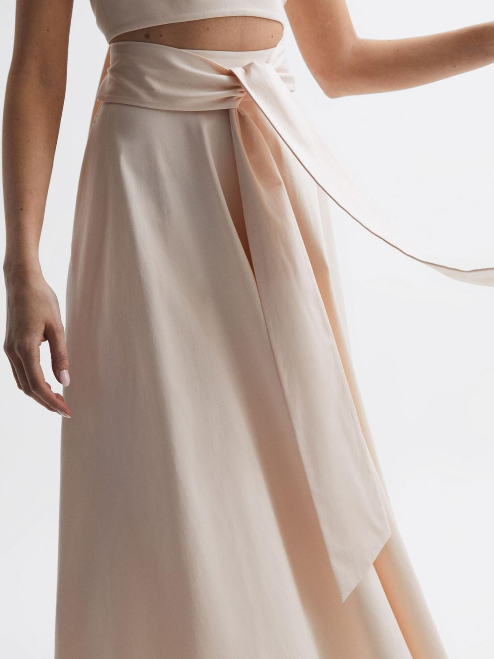 Reiss Skirts | Rebecca Fitted High Rise Midi Skirt Nude - Women