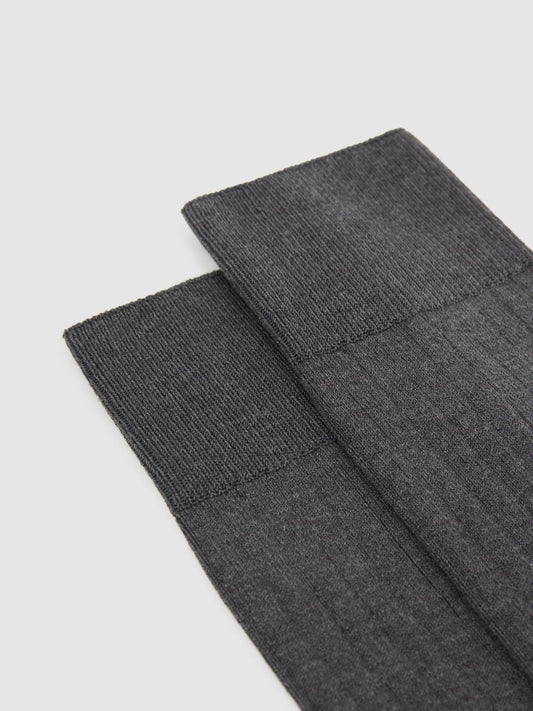 Reiss Socks &amp; Underwear | Fela Ribbed Socks Charcoal - Men