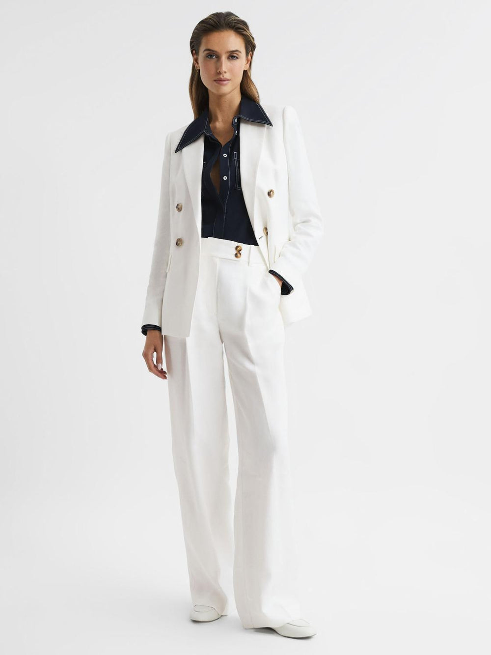 Reiss Suits &amp; Tailoring | Hollie Double Breasted Linen Blazer White - Women