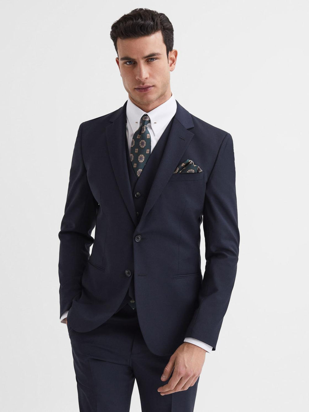 Reiss Suits &amp; Tailoring | Hope Modern Fit Travel Waistcoat Navy - Men
