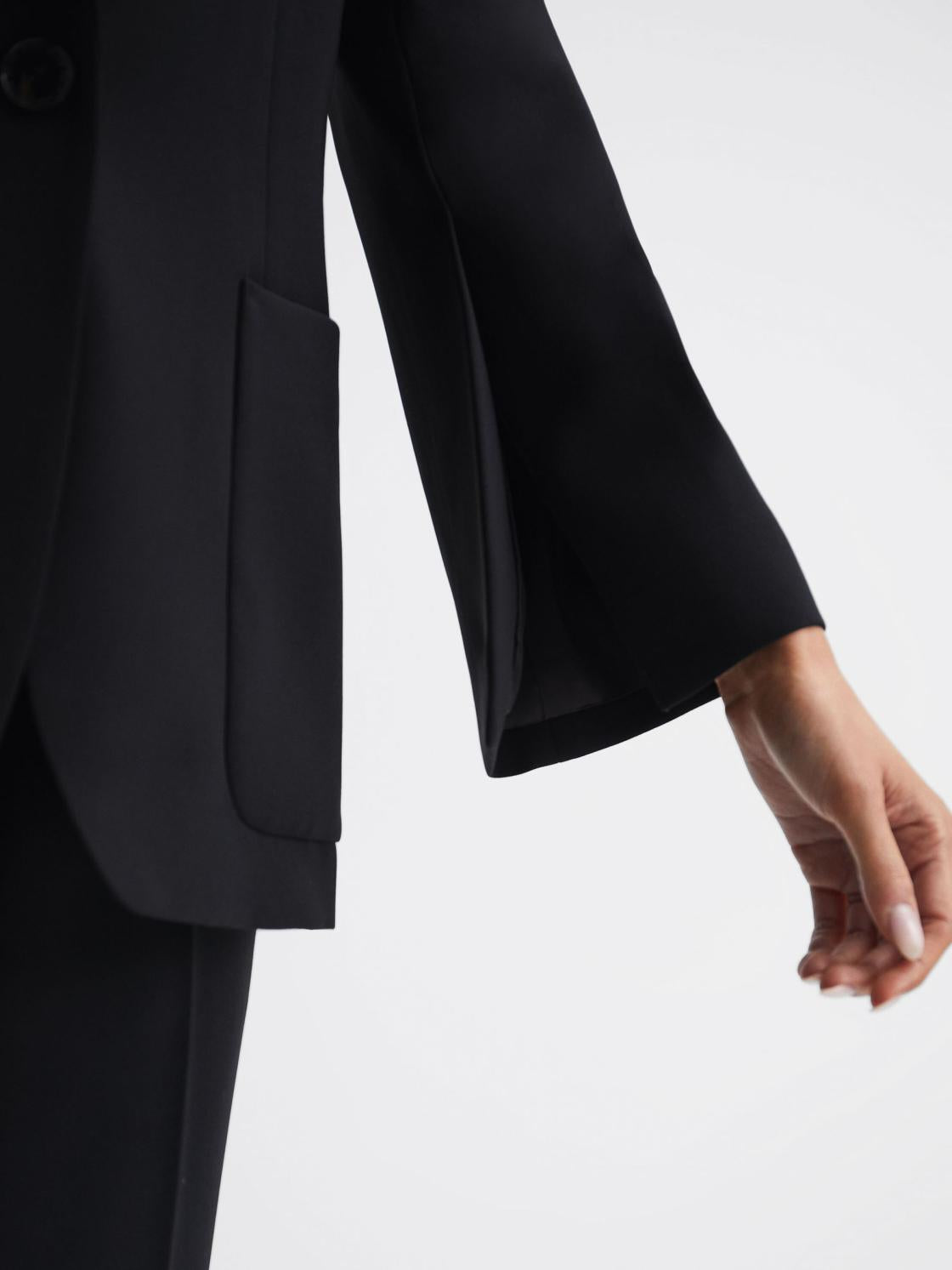 Reiss Suits &amp; Tailoring | Maia Single Breasted Split Sleeve Tailored Fit Blazer Black - Women