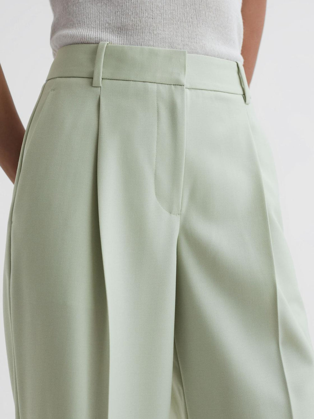 Reiss Suits &amp; Tailoring | Naomi Wide Leg Wool Blend Trousers Green - Women