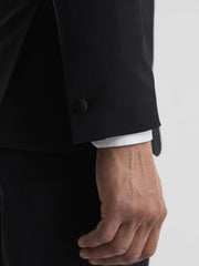 Reiss Suits &amp; Tailoring | Poker Modern Fit Performance Dinner Jacket Black - Men