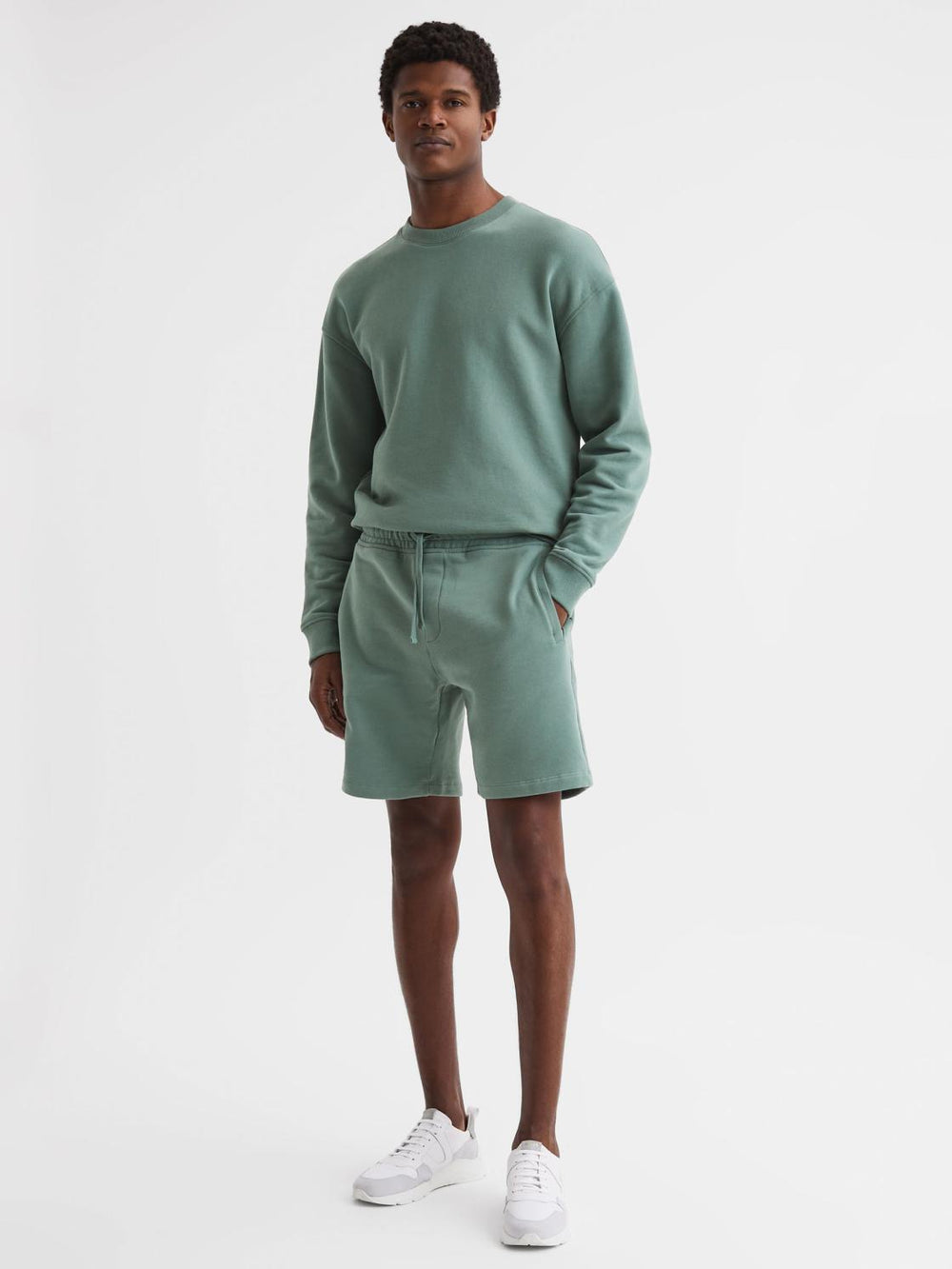 Reiss Sweats &amp; Hoodies | Henry Garment Dye Jersey Shorts Fern Green - Men