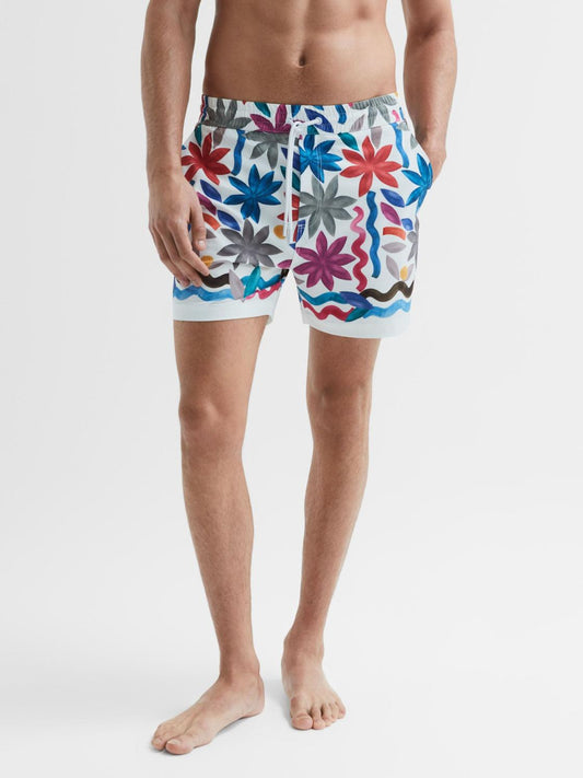 Reiss Swimwear | Arizona Floral Print Drawstring Swim Shorts Black Multi - Men