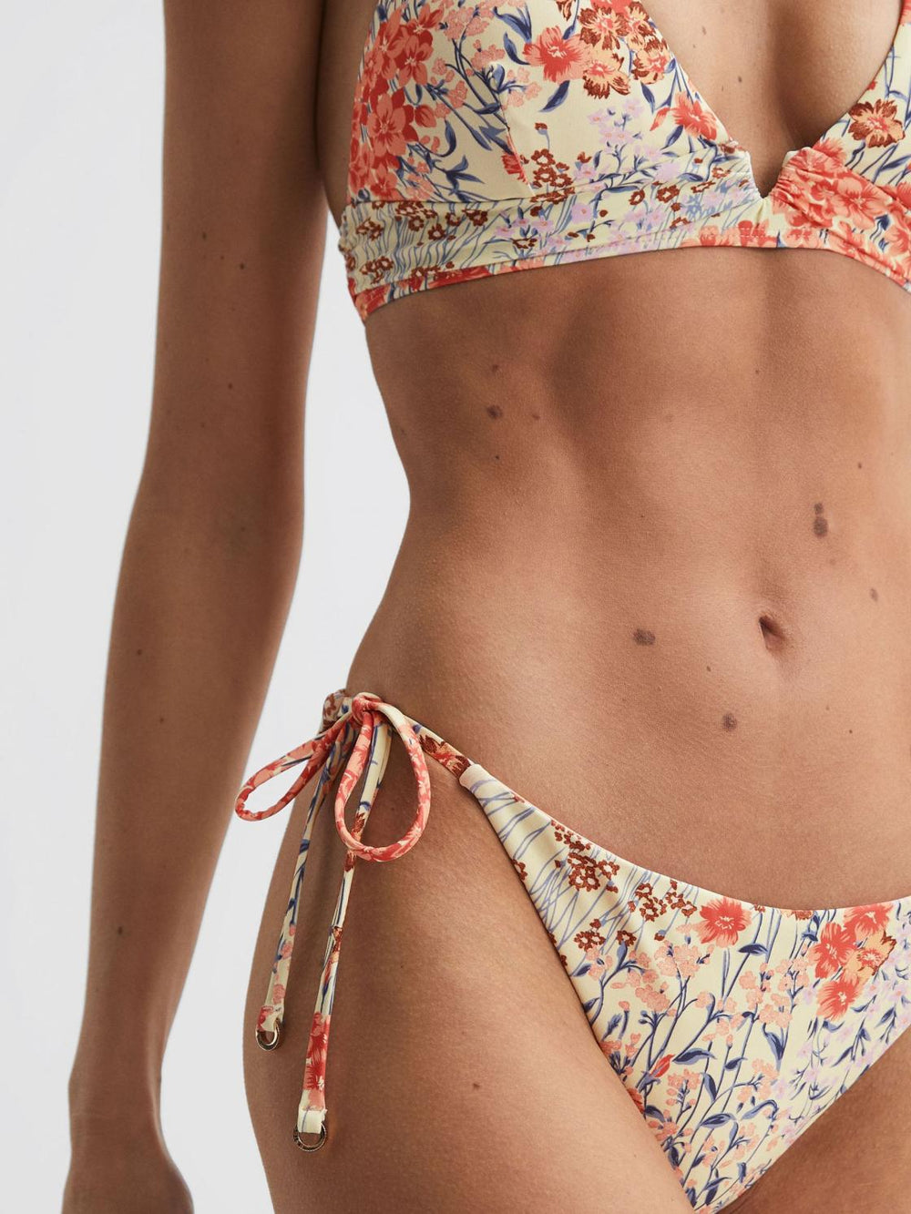 Reiss Swimwear | Daniella Floral Print Self-Tie Bikini Bottoms Pink Print - Women