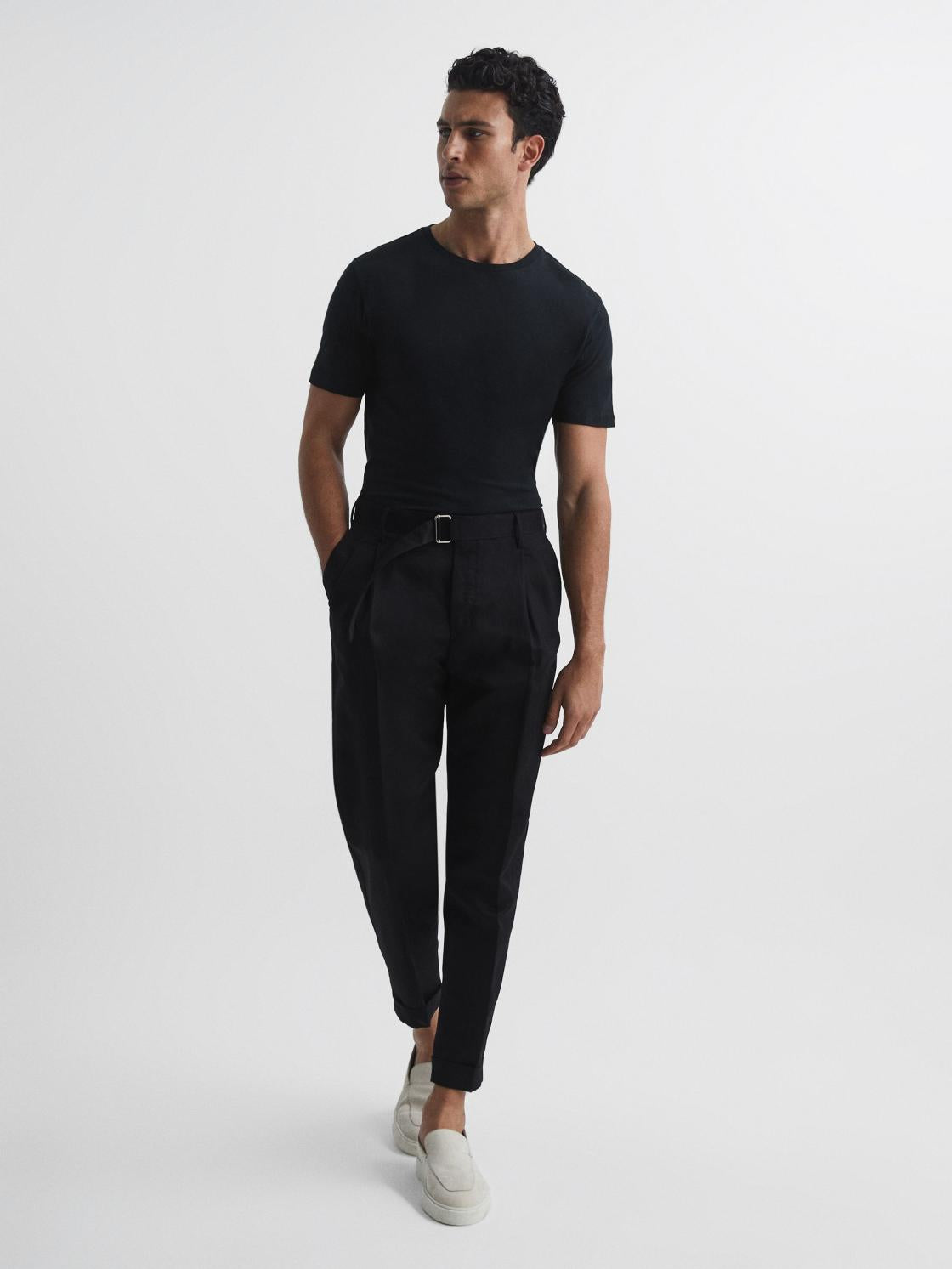 Reiss T-Shirts | Bless Crew Neck T-Shirt Black - Men