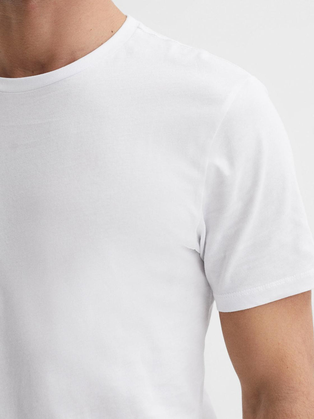 Reiss T-Shirts | Bless Crew Neck T-Shirt White - Men
