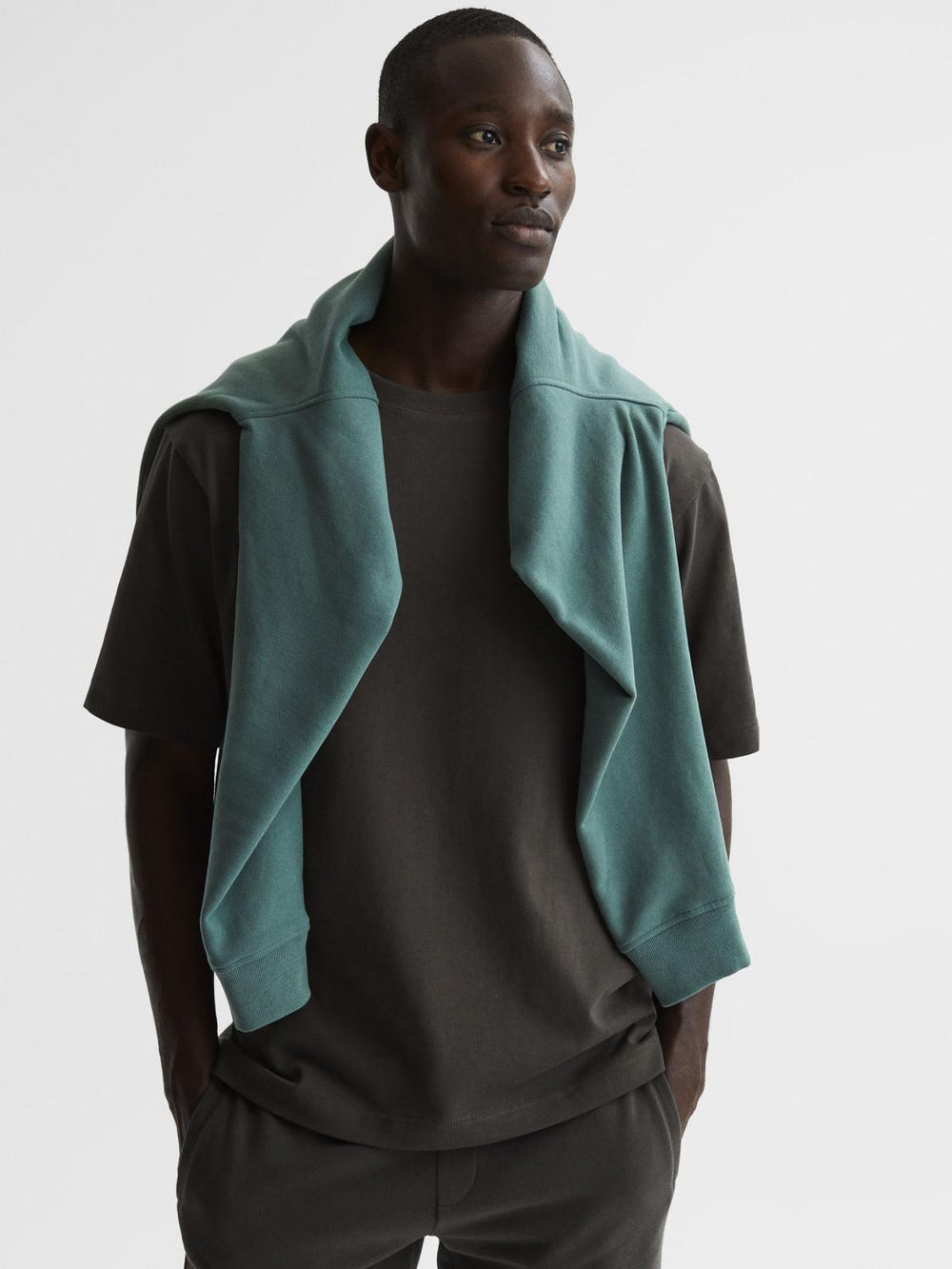 Reiss T-Shirts | Tate Oversized Garment Dye T-Shirt Fern Green - Men