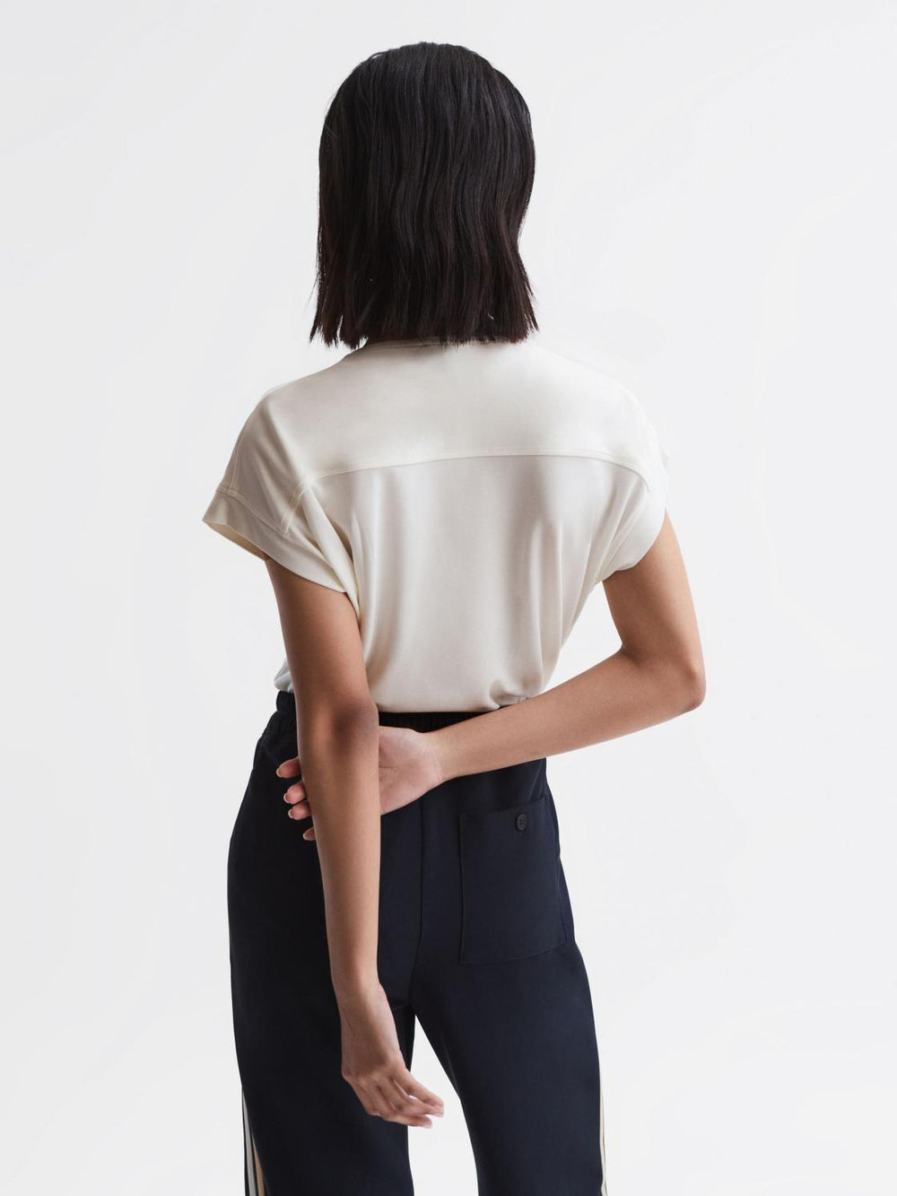 Reiss T-Shirts &amp; Vests | Delia V-Neck Short Sleeve Top Black - Women